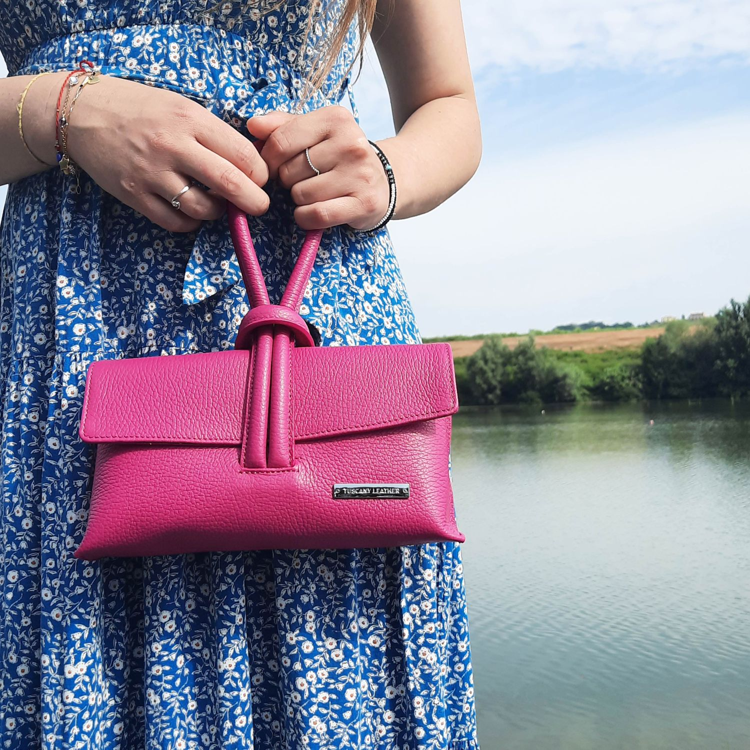 TUSCANY LEATHER Kožená malá kabelka